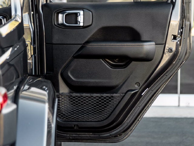 2021 Jeep Wrangler Unlimited Sahara High Altitude