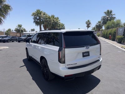 2022 Cadillac Escalade Sport