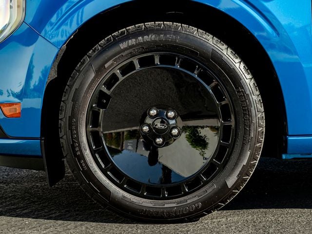 2025 Ford Maverick Lobo High