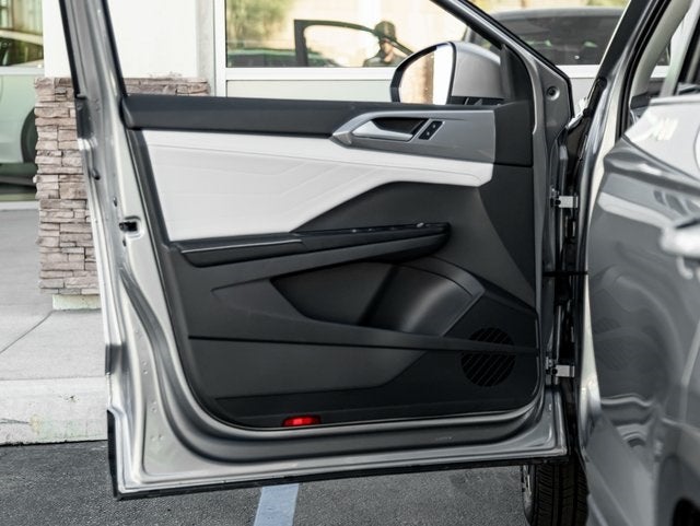 2025 Volkswagen Taos 1.5T SEL