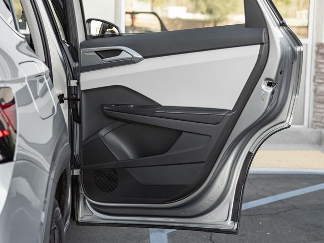 2025 Volkswagen Taos 1.5T SEL