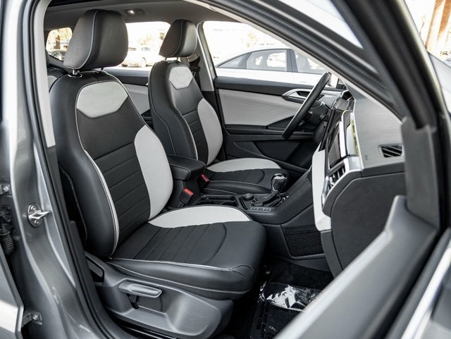 2025 Volkswagen Taos 1.5T SEL