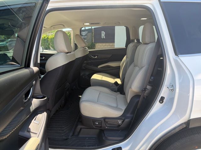 2023 Subaru Ascent Premium