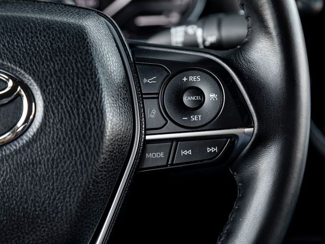 2018 Toyota Camry Hybrid XLE