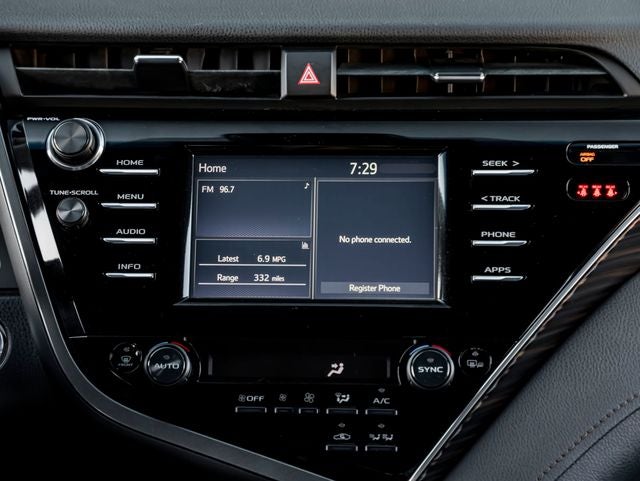 2018 Toyota Camry Hybrid XLE