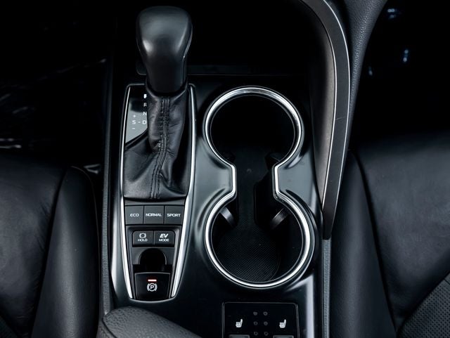 2018 Toyota Camry Hybrid XLE