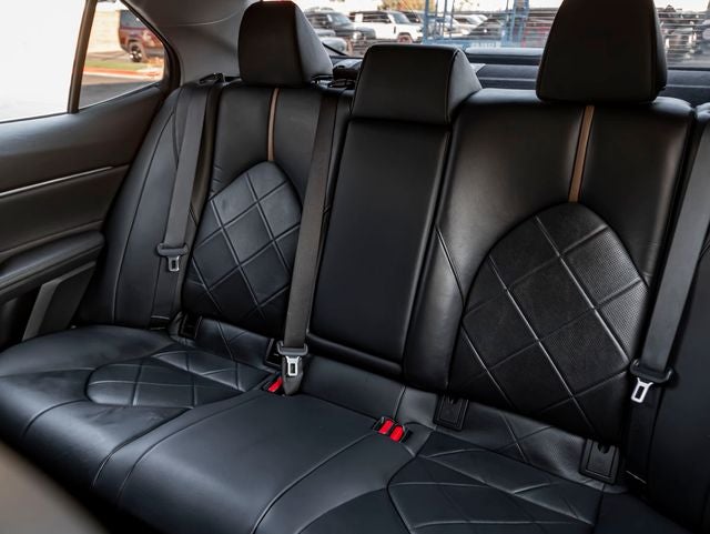 2018 Toyota Camry Hybrid XLE