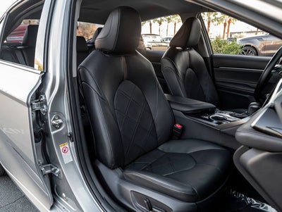 2018 Toyota Camry Hybrid XLE