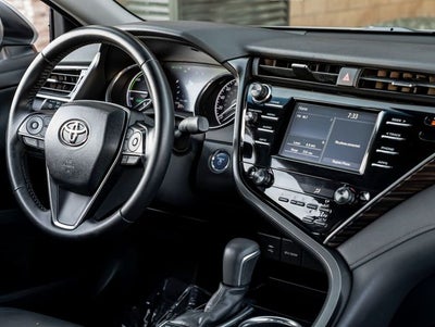 2018 Toyota Camry Hybrid XLE