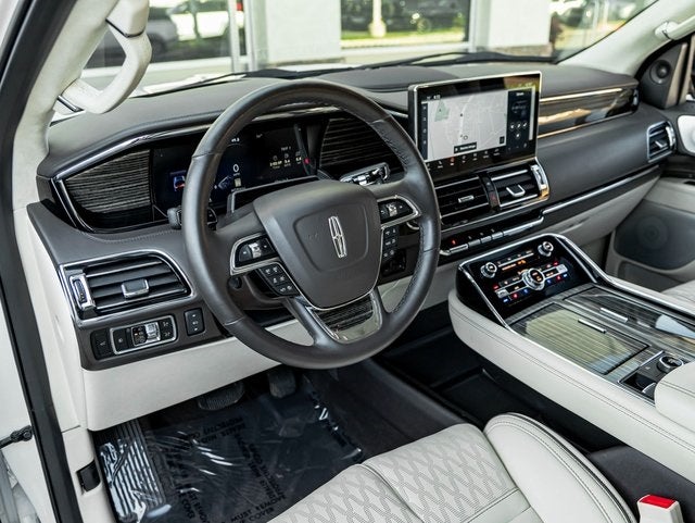 2023 Lincoln Navigator L L Black Label