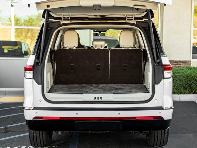 2023 Lincoln Navigator L L Black Label