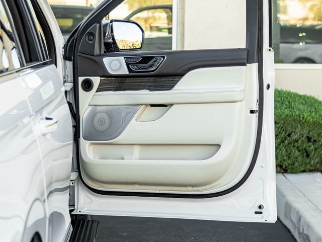 2023 Lincoln Navigator L L Black Label