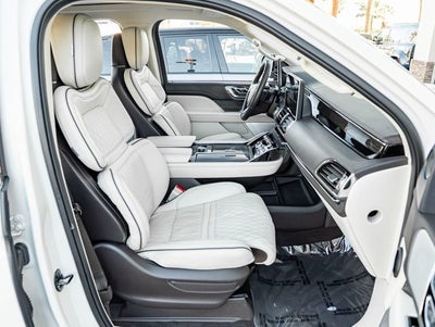 2023 Lincoln Navigator L L Black Label