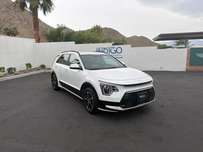 2023 Kia Niro SX