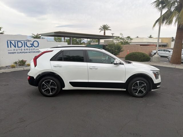 2023 Kia Niro SX