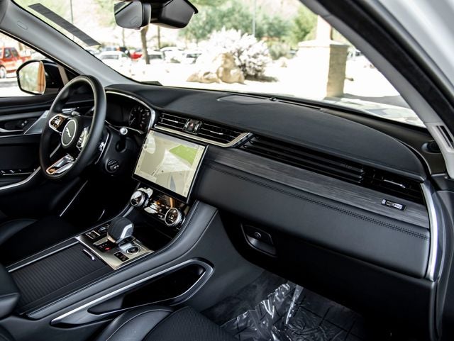 2022 Jaguar F-PACE P250 S