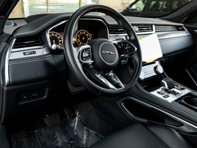 2025 Jaguar F-PACE P250 R-Dynamic S