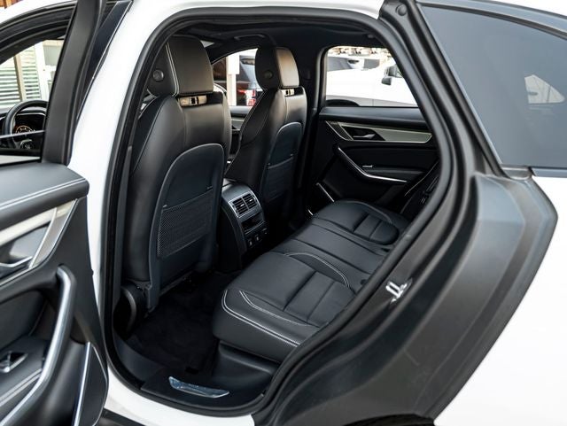 2025 Jaguar F-PACE P250 R-Dynamic S