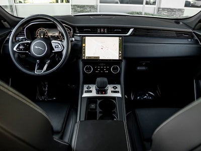 2025 Jaguar F-PACE P250 R-Dynamic S