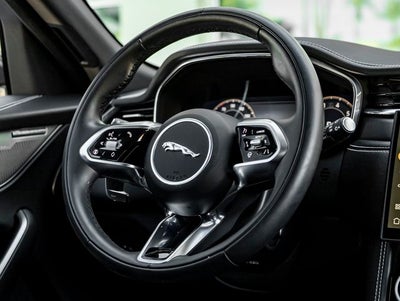 2025 Jaguar F-PACE P250 R-Dynamic S