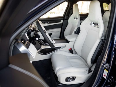 2026 Jaguar F-PACE P250 R-Dynamic S