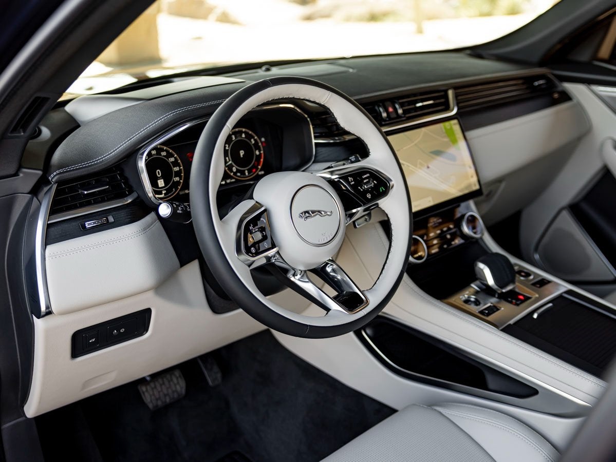 2026 Jaguar F-PACE P250 R-Dynamic S