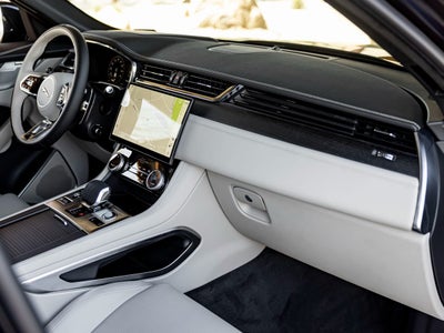 2026 Jaguar F-PACE P250 R-Dynamic S