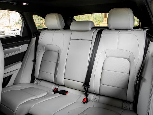 2026 Jaguar F-PACE P250 R-Dynamic S