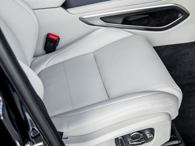 2026 Jaguar F-PACE P250 R-Dynamic S