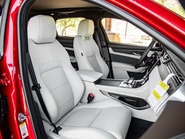 2026 Jaguar F-PACE P250 R-Dynamic S