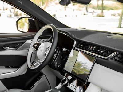 2026 Jaguar F-PACE P250 R-Dynamic S