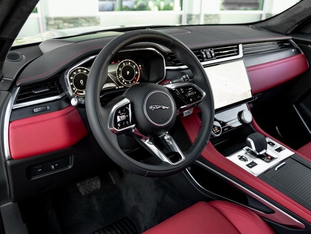 2026 Jaguar F-PACE P250 R-Dynamic S