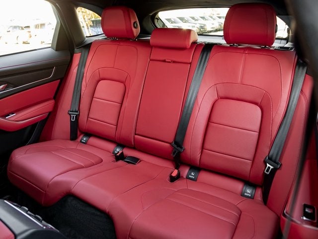 2026 Jaguar F-PACE P250 R-Dynamic S