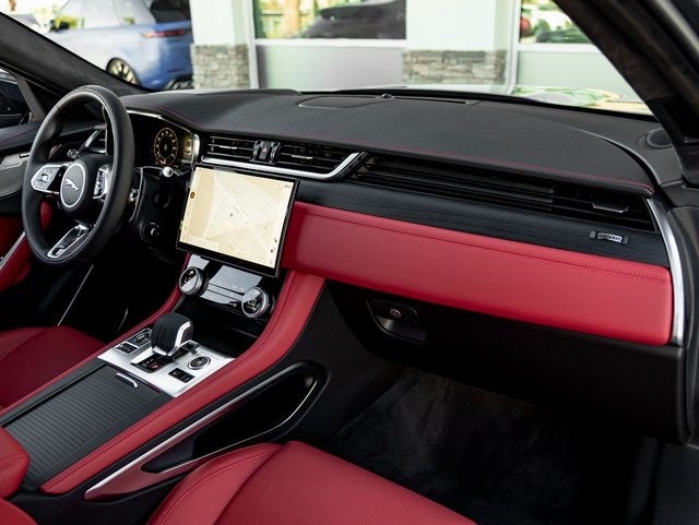 2026 Jaguar F-PACE P250 R-Dynamic S