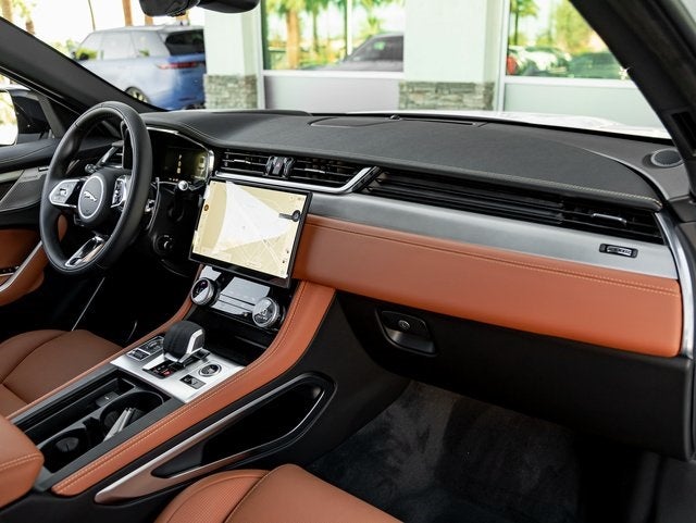 2026 Jaguar F-PACE P250 R-Dynamic S