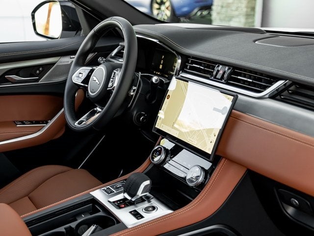 2026 Jaguar F-PACE P250 R-Dynamic S