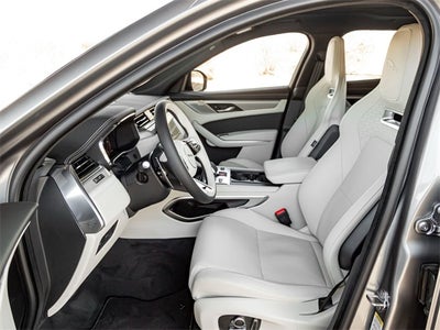 2026 Jaguar F-PACE P250 R-Dynamic S