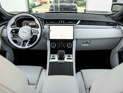 2026 Jaguar F-PACE P250 R-Dynamic S