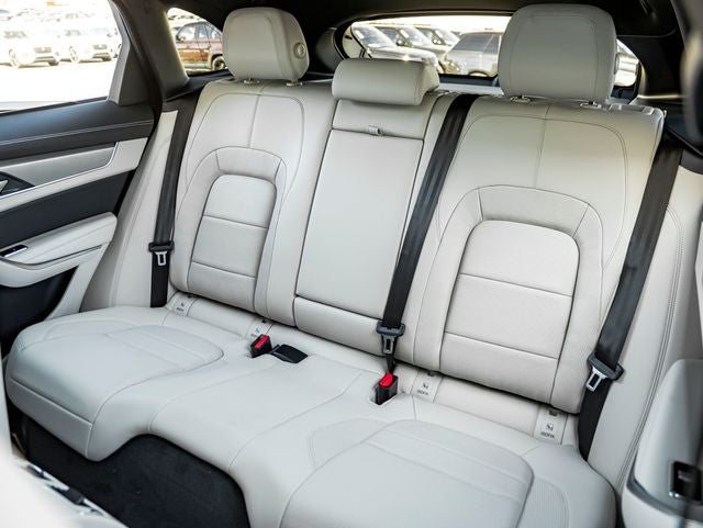 2026 Jaguar F-PACE P250 R-Dynamic S