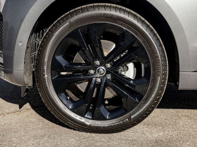 2025 Jaguar F-PACE P250 R-Dynamic S