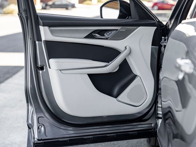 2025 Jaguar F-PACE P250 R-Dynamic S