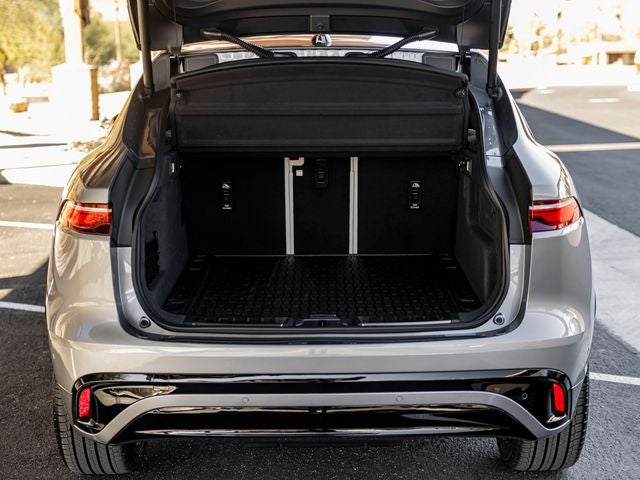 2025 Jaguar F-PACE P250 R-Dynamic S