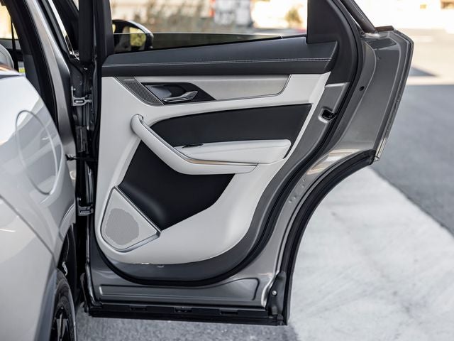 2025 Jaguar F-PACE P250 R-Dynamic S