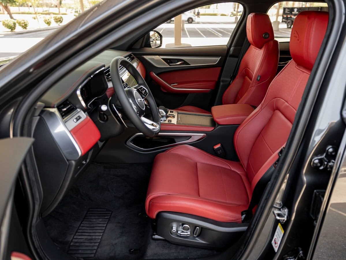 2026 Jaguar F-PACE P250 R-Dynamic S