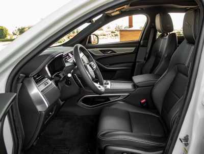 2026 Jaguar F-PACE P250 R-Dynamic S