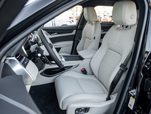 2026 Jaguar F-PACE P250 R-Dynamic S R- Dynamic S