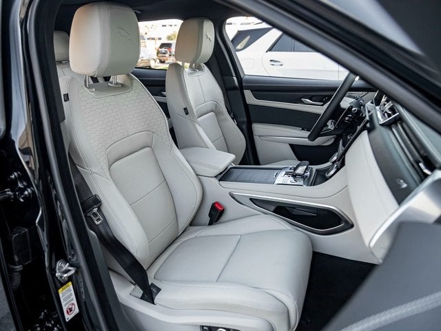 2026 Jaguar F-PACE P250 R-Dynamic S R- Dynamic S