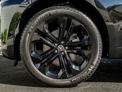 2025 Jaguar F-PACE P250 R-Dynamic S