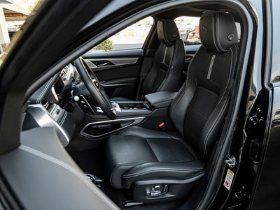 2025 Jaguar F-PACE P250 R-Dynamic S