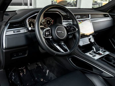2025 Jaguar F-PACE P250 R-Dynamic S